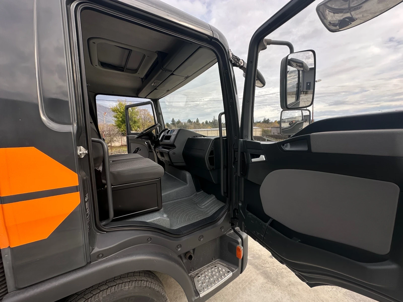 Man Tgl 8.180* *   | Mobile.bg   10