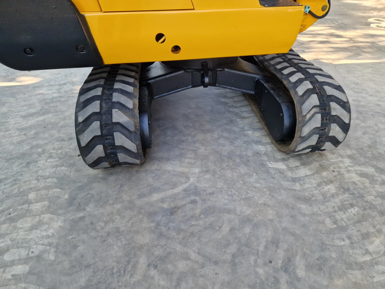Багер JCB 802.4 - изображение 4