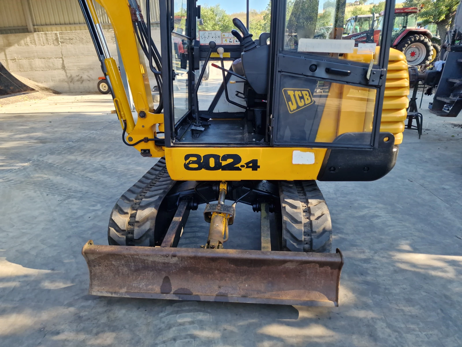 Багер JCB 802.4 - изображение 10