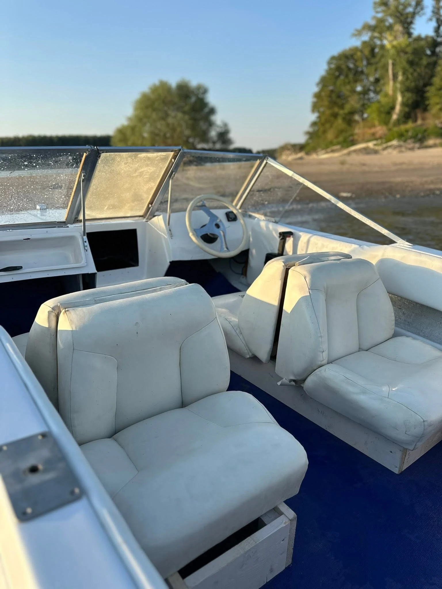 ������� ���� Glastron | Mobile.bg � ����������� 6