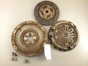 Маховик със съединител Ситроен Ц3 1.4хди 