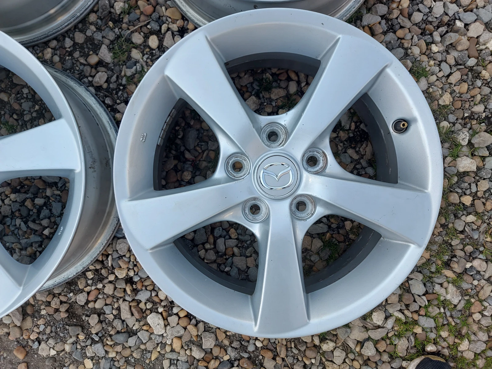   Mazda 3 | Mobile.bg   2