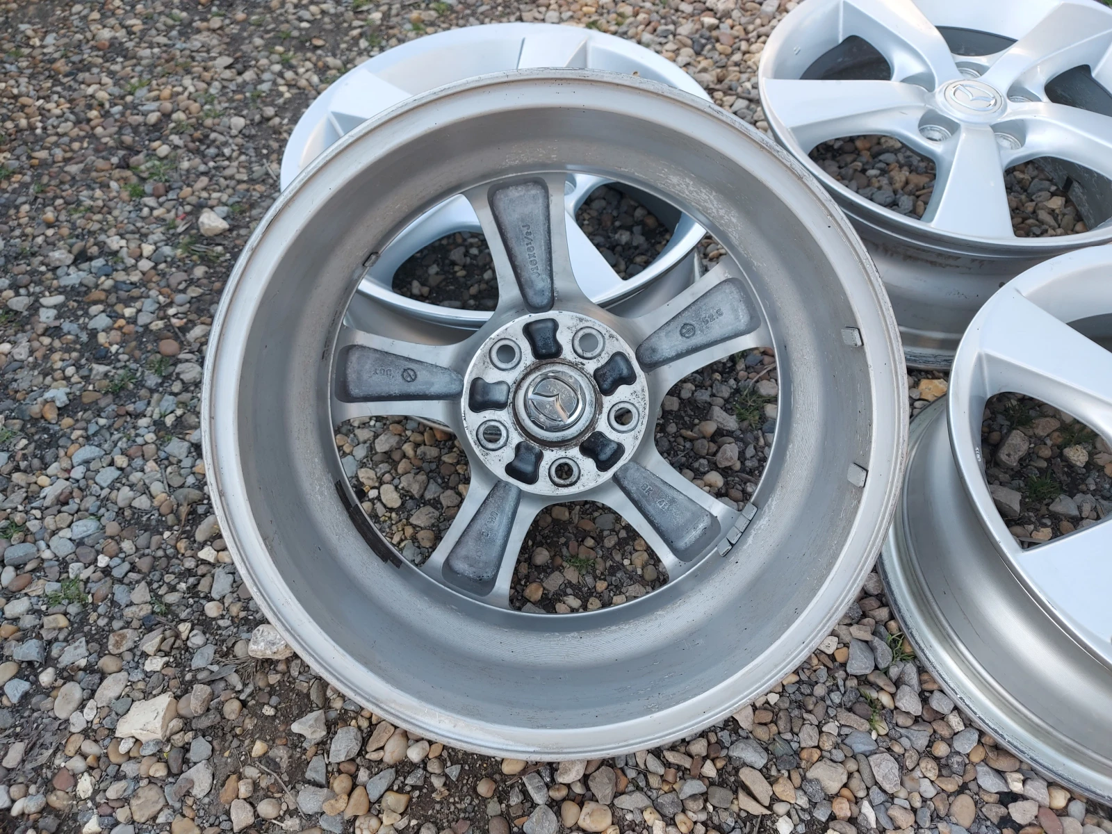   Mazda 3 | Mobile.bg   6