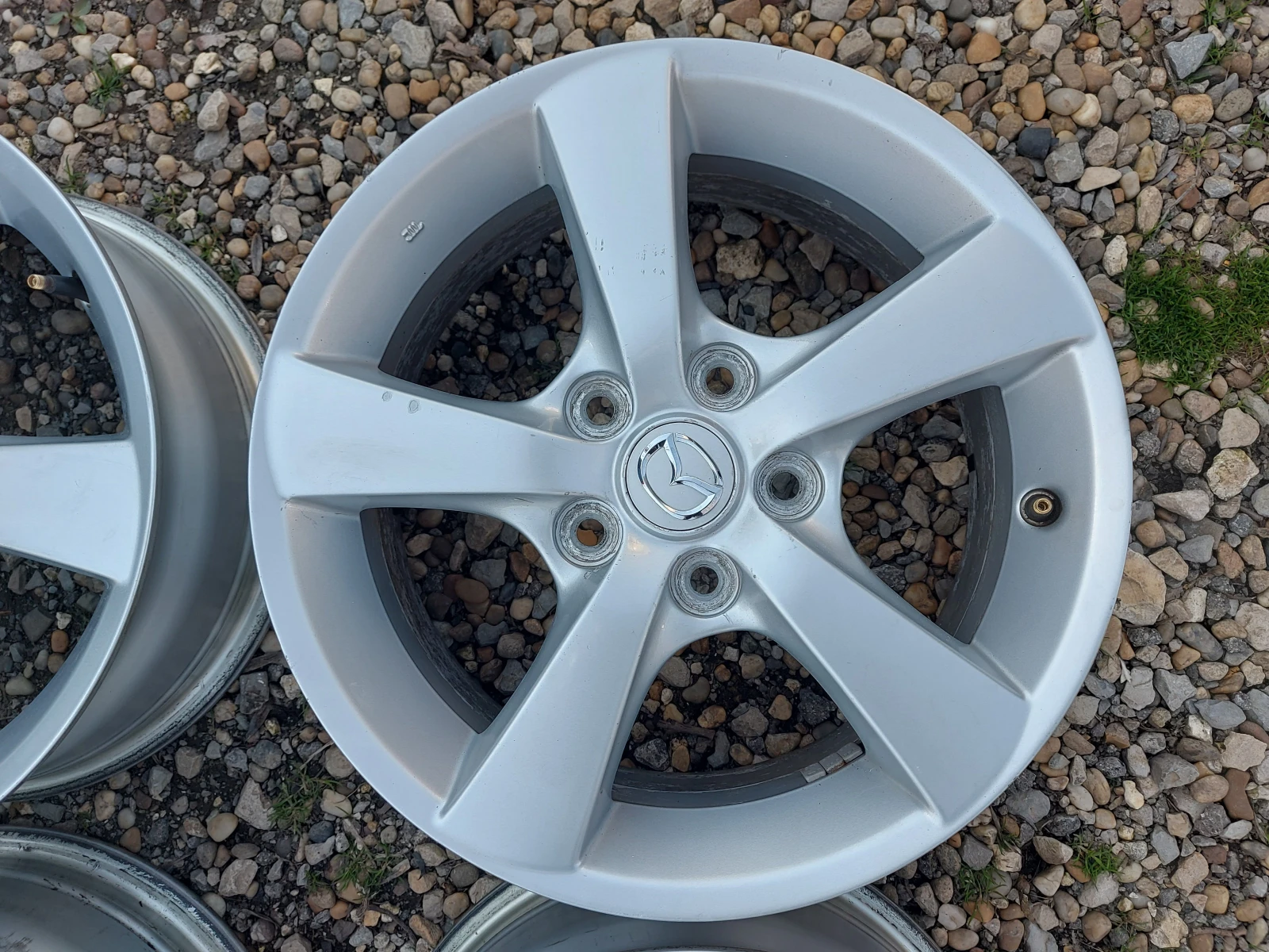   Mazda 3 | Mobile.bg   4