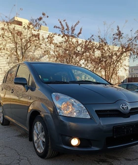 Toyota Corolla verso 1.8vvt-i 7места TUV, снимка 1