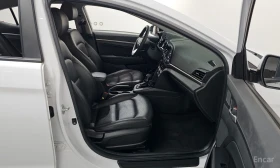 Hyundai Elantra undefined | Auto.bg — изображение 11