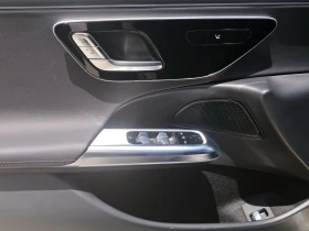 Mercedes-Benz E 300 de 4Matic AMG Line = MGT Select 2 = Гаранция | Auto.bg — изображение 8