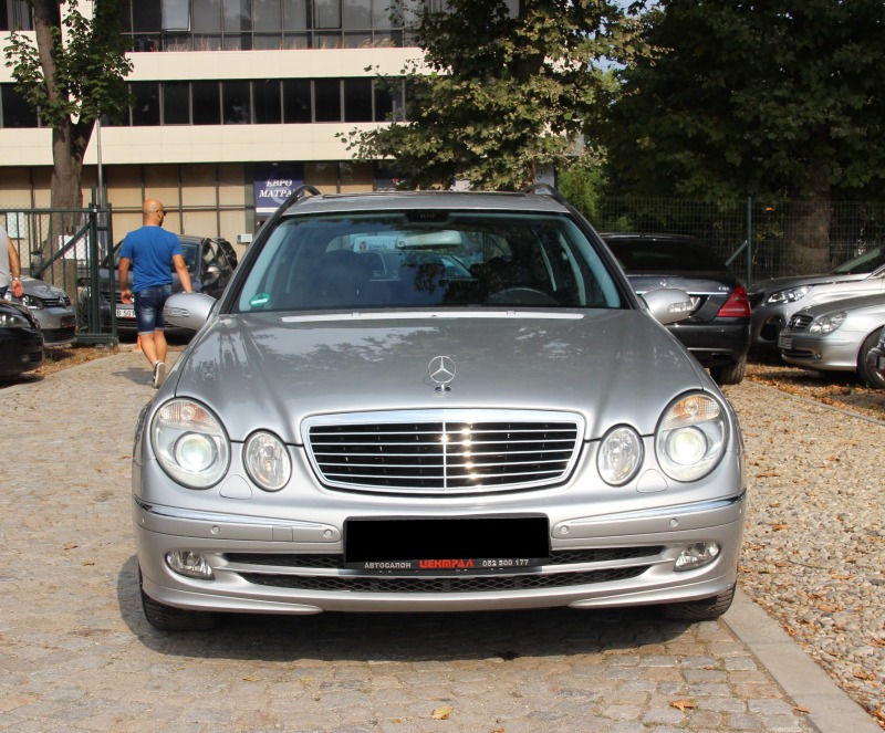 Mercedes-Benz E 320 CDI  AVANTGARDE ГЕРМАНИЯ  , снимка 2 - Автомобили и джипове - 46455459