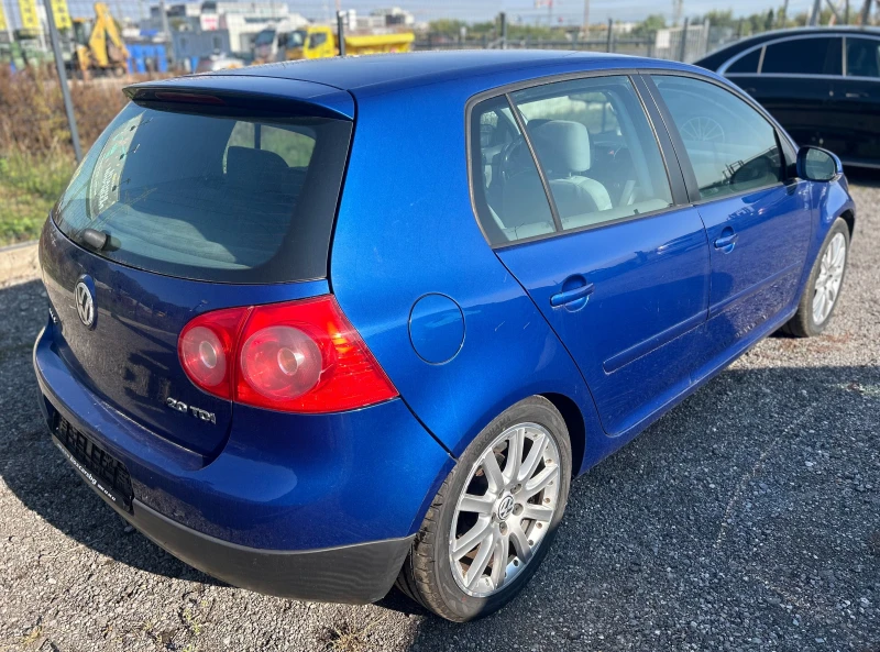 VW Golf Бартер, снимка 3 - Автомобили и джипове - 47322949