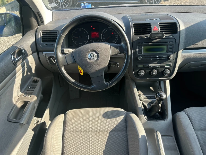 VW Golf Бартер, снимка 8 - Автомобили и джипове - 47322949