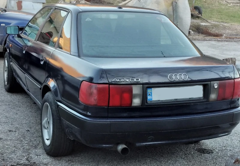 Audi 80, снимка 3 - Автомобили и джипове - 47869059