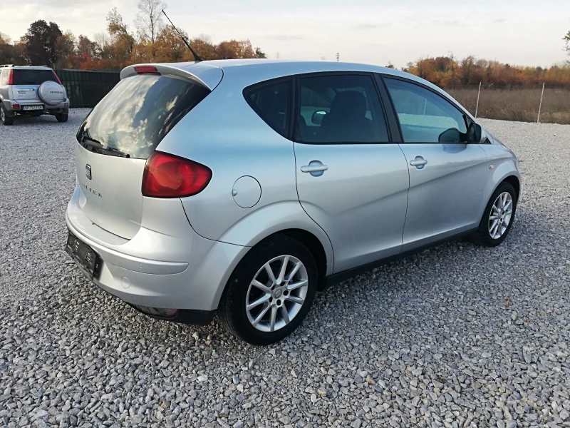 Seat Altea 1.6i klima GAZ 102, снимка 6 - Автомобили и джипове - 48531029