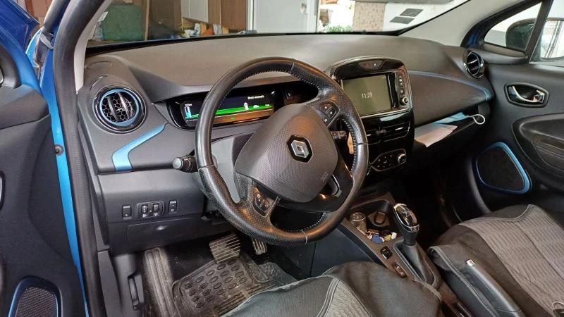 Renault Zoe 41kWh, снимка 3 - Автомобили и джипове - 48669583