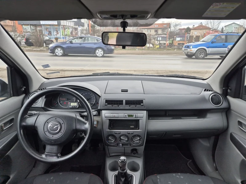 Mazda 2 1.4-TDI, снимка 7 - Автомобили и джипове - 49101037