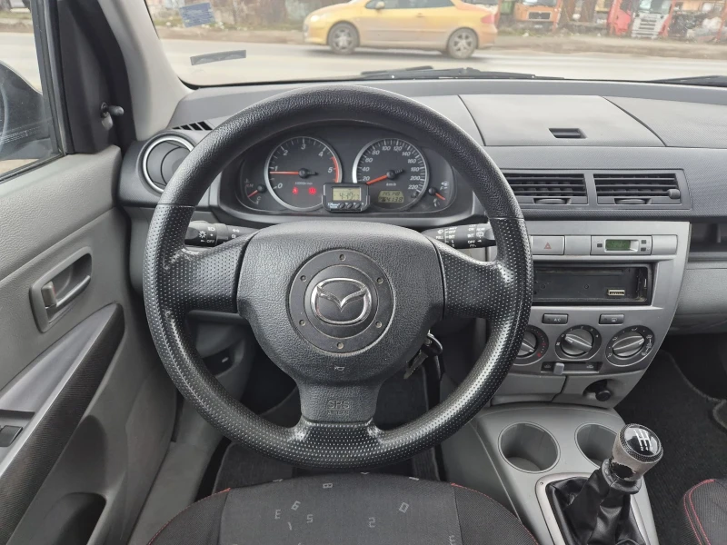 Mazda 2 1.4-TDI, снимка 11 - Автомобили и джипове - 49101037