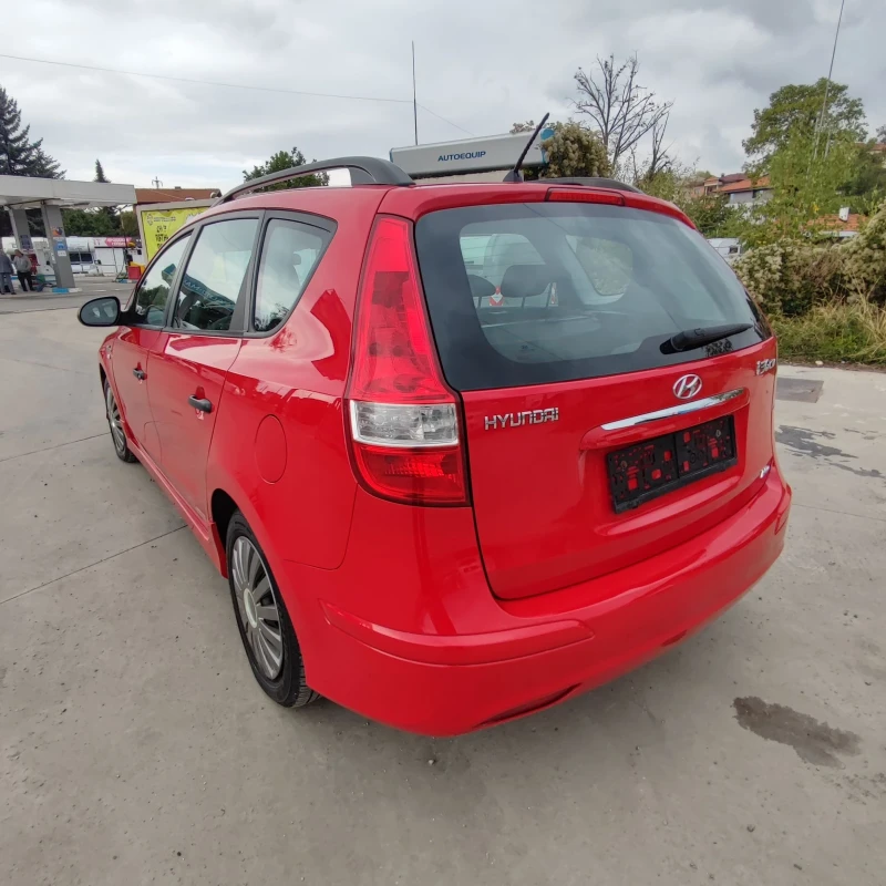 Hyundai I30 CW* 1.4i* FACELIFT* BLUE DRIVE* 109ks* * , снимка 7 - Автомобили и джипове - 51858018