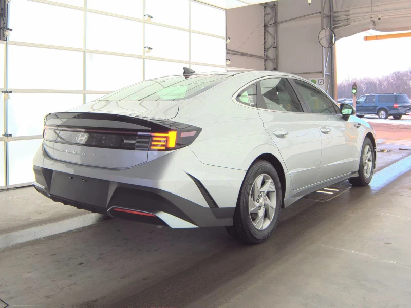 Hyundai Sonata SE, снимка 4 - Автомобили и джипове - 53211800