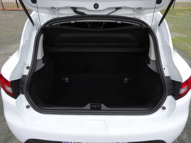 Renault Clio 1.5 DCI EURO 6, НАВИГАЦИЯ, снимка 10 - Автомобили и джипове - 53283646