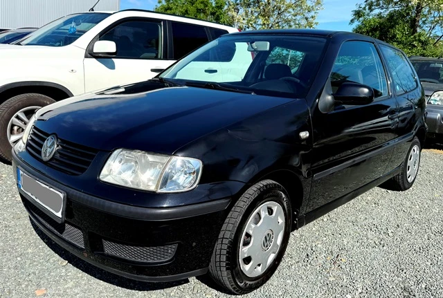 VW Polo 1.0i, снимка 2 - Автомобили и джипове - 54559494