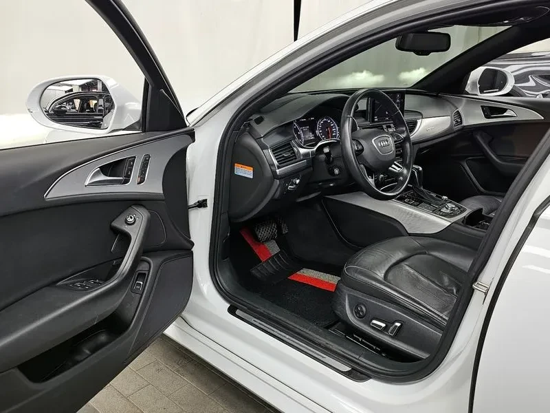 Audi A6 2.0 TDI Quattro, снимка 10 - Автомобили и джипове - 54561227