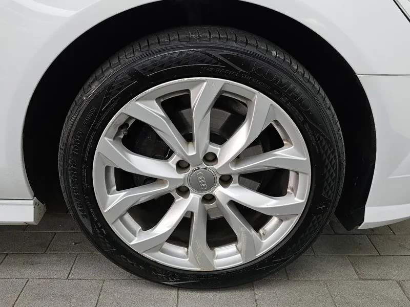 Audi A6 2.0 TDI Quattro, снимка 5 - Автомобили и джипове - 54561227