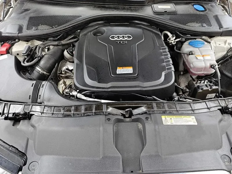 Audi A6 2.0 TDI Quattro, снимка 6 - Автомобили и джипове - 54561227