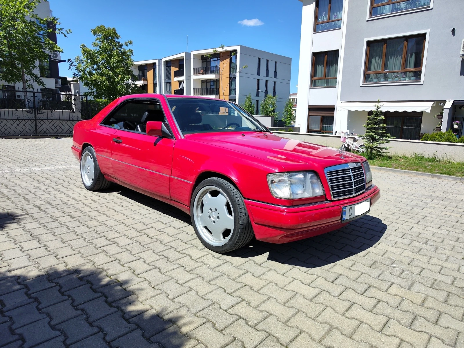 Mercedes-Benz E 220 W124 - изображение 5