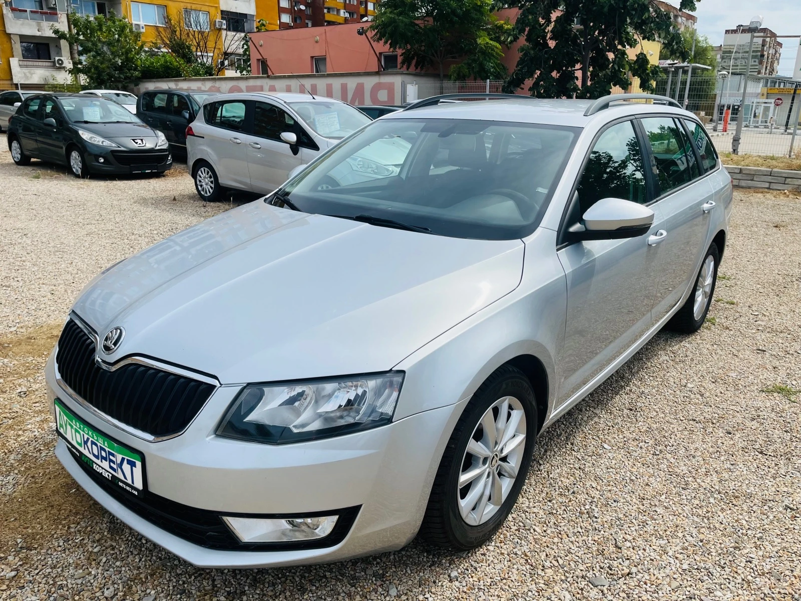 Skoda Octavia 1.6 TDI  110к.с КАТО НОВА - [1] 