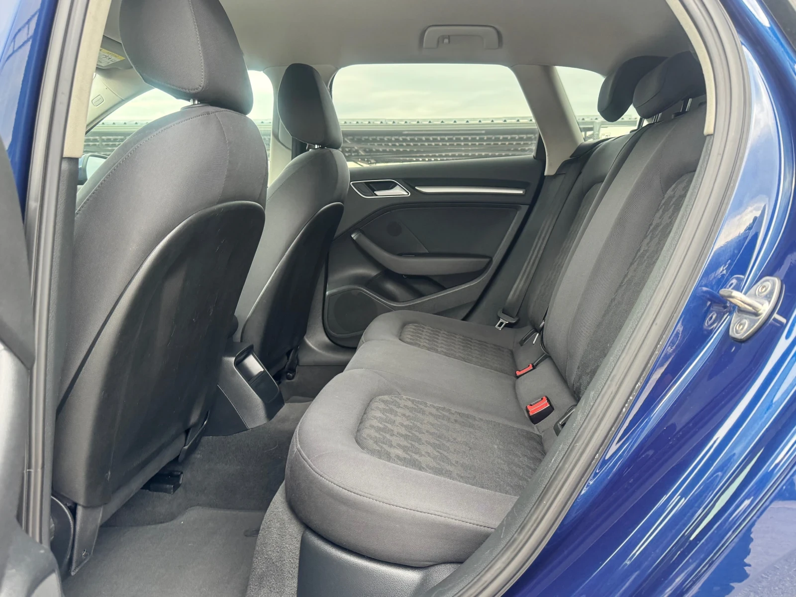 Audi A3 1.6TDI ИТАЛИЯ - изображение 8