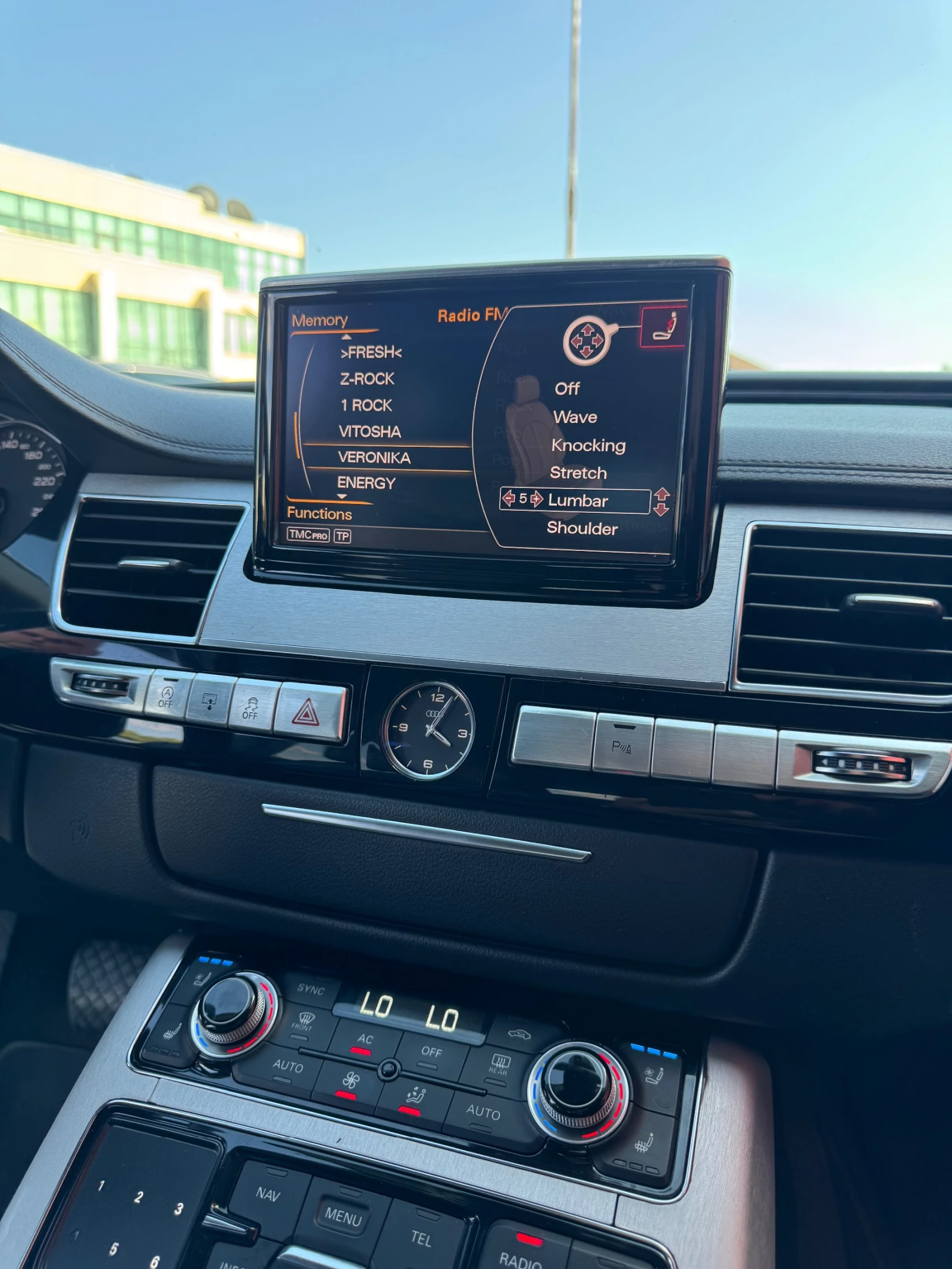 Audi A8 3.0D  - изображение 10