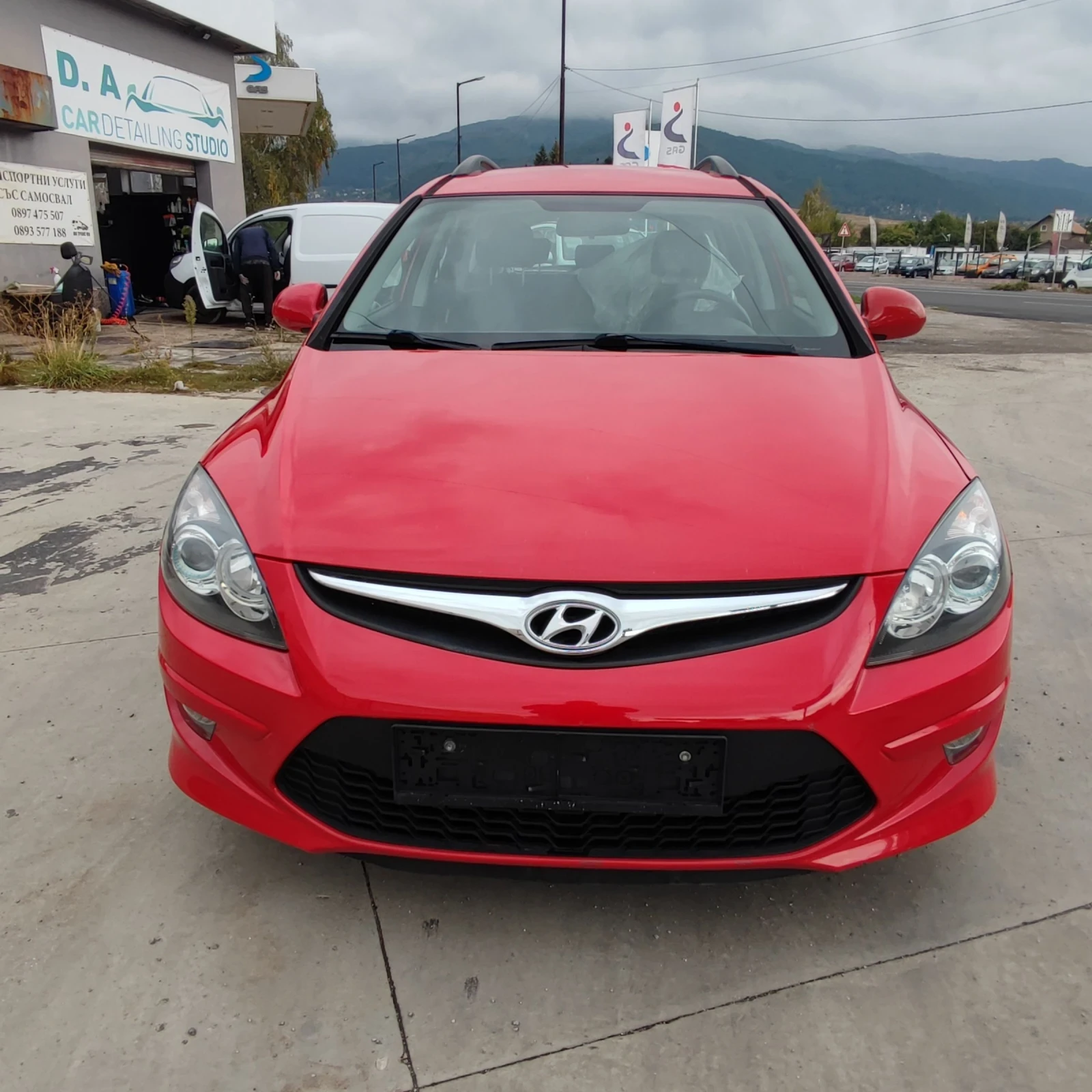 Hyundai I30 CW* 1.4i* FACELIFT* BLUE DRIVE* 109ks* *  | Mobile.bg   2