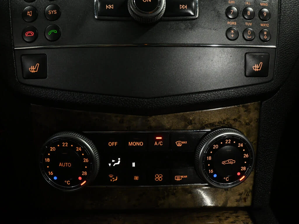 Mercedes-Benz C 300  Mercedes-Benz* C-Class* ����������* (���� �� ��) | Mobile.bg � ����������� 12