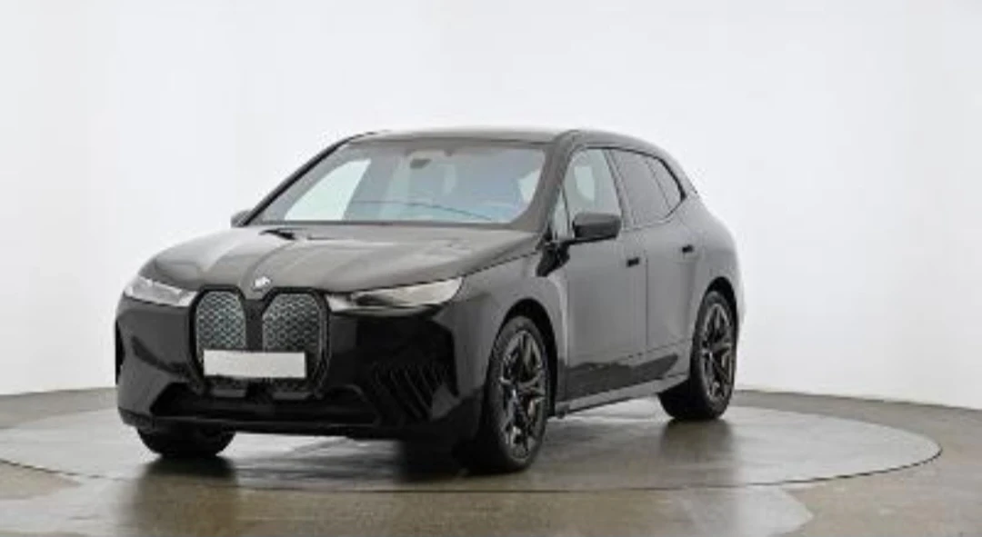 BMW iX XDrive 40 - изображение 2
