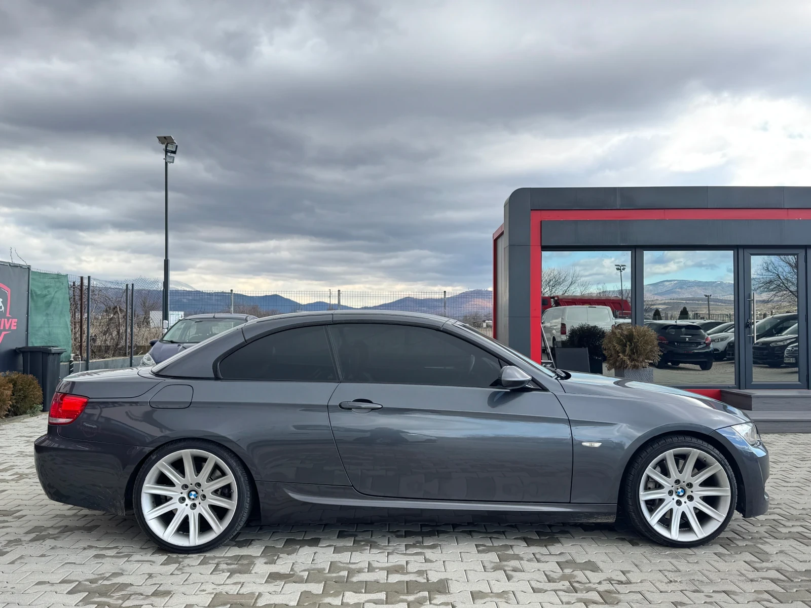 BMW 330 330D M PAKET  - изображение 6