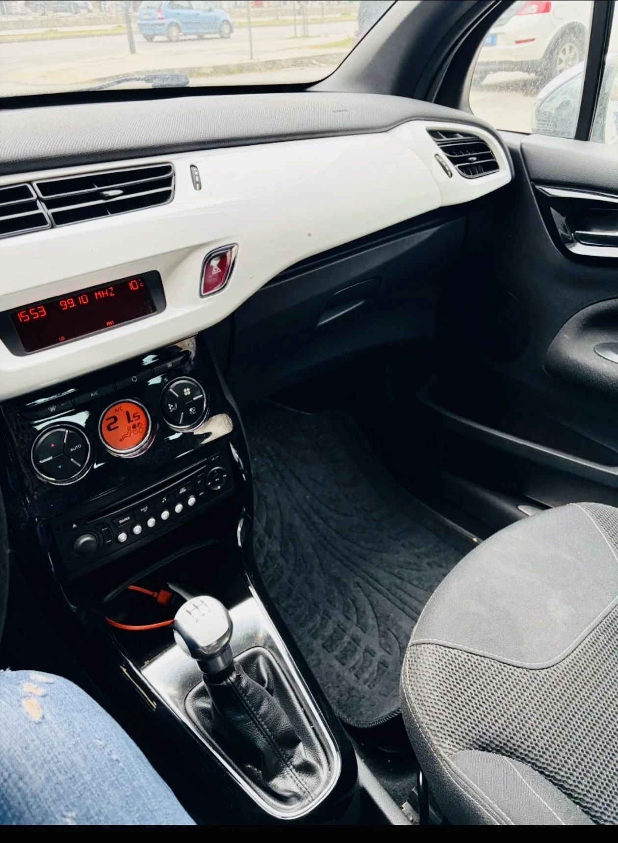 DS DS 3, снимка 7 - Автомобили и джипове - 53927723