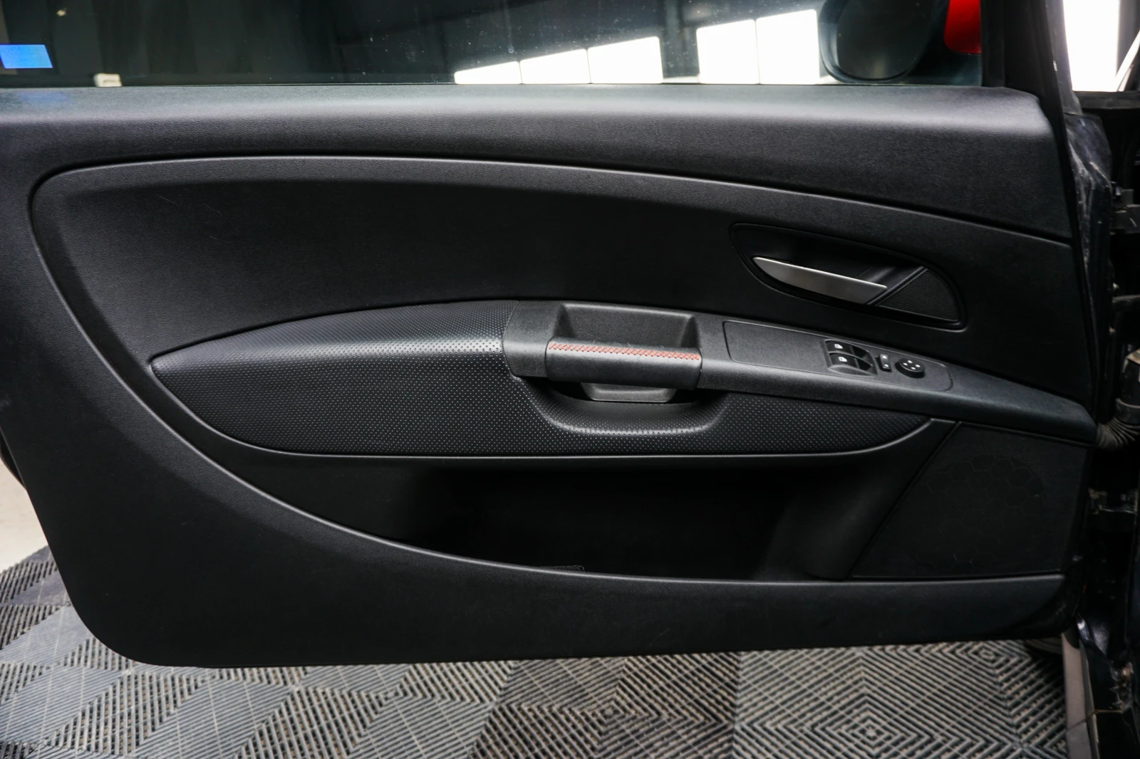 Fiat Punto ABARTH, снимка 11 - Автомобили и джипове - 54207043