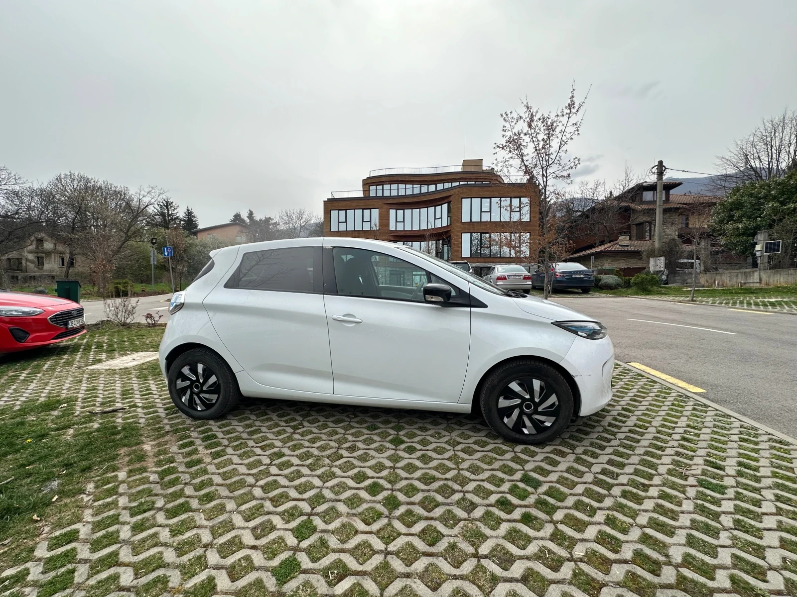 Renault Zoe 22 KWh, снимка 5 - Автомобили и джипове - 54225576