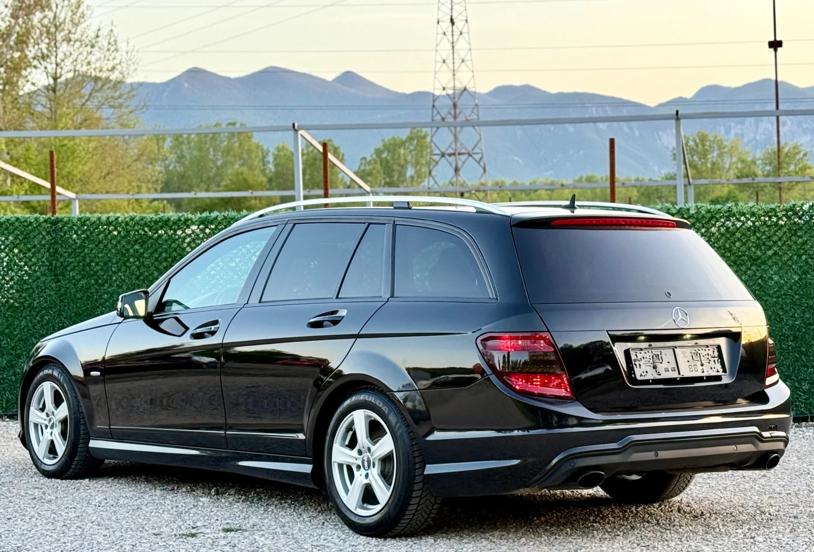 Mercedes-Benz C 350 CDi 4matic//AMG-Пакет, снимка 7 - Автомобили и джипове - 54562594