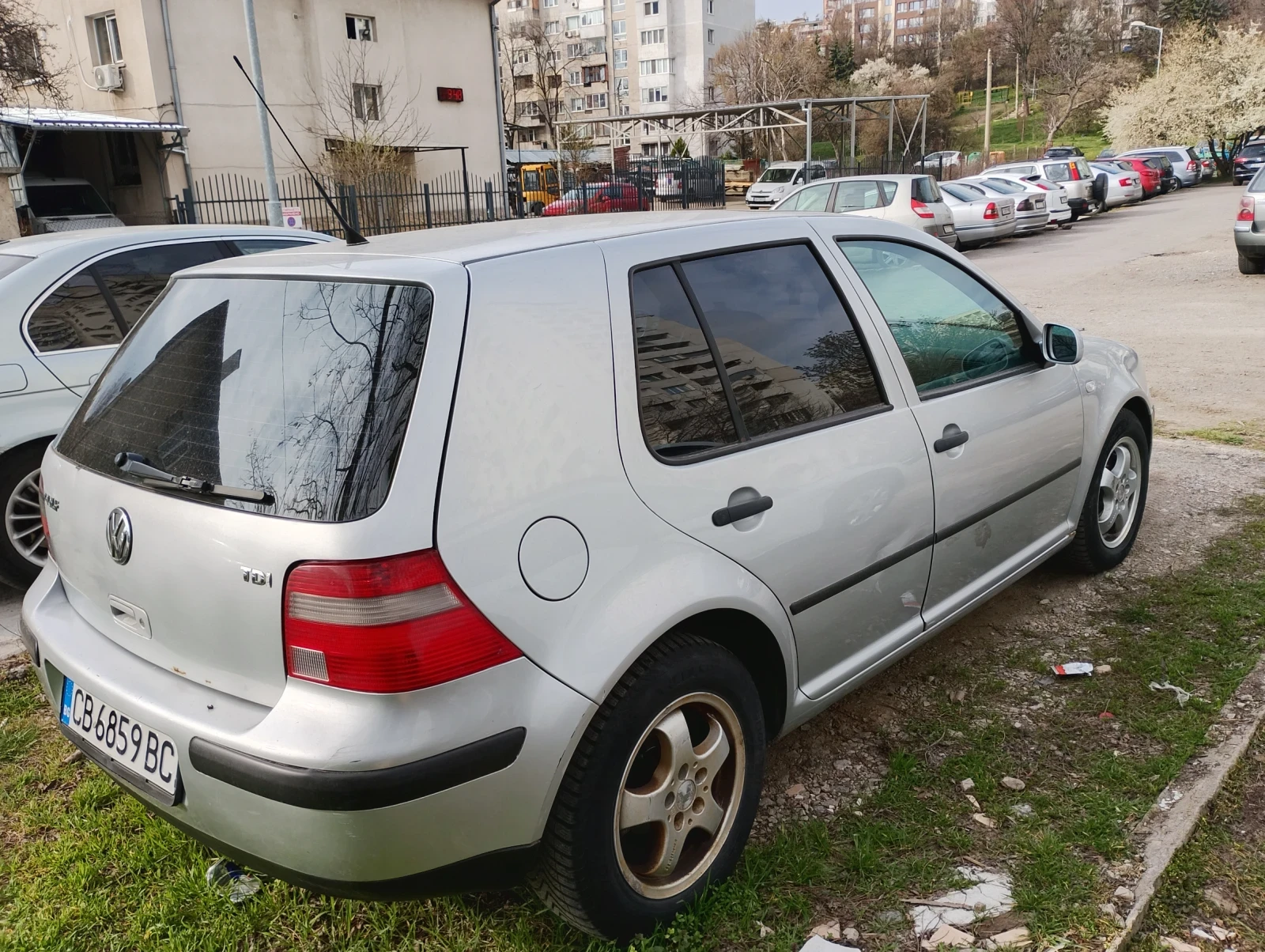VW Golf, снимка 9 - Автомобили и джипове - 54631519