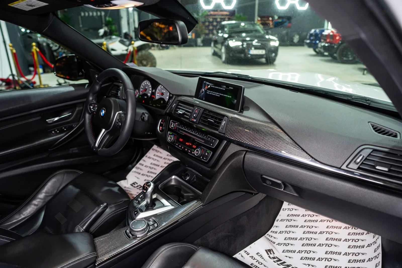 BMW M3 STAGE 2+ DOWNPIPE CARBON HUD H&K ЛИЗИНГ 100%, снимка 13 - Автомобили и джипове - 54643440