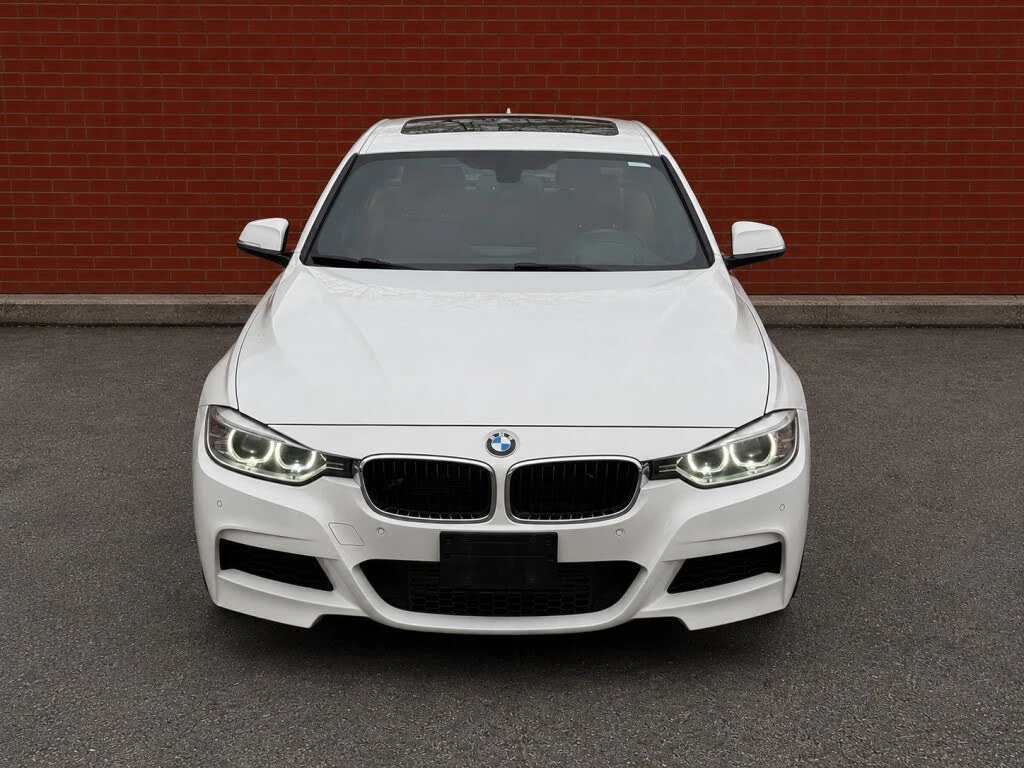 BMW 335 RWD* АвтоКредит * (ЦЕНА ДО БГ), снимка 2 - Автомобили и джипове - 54691483