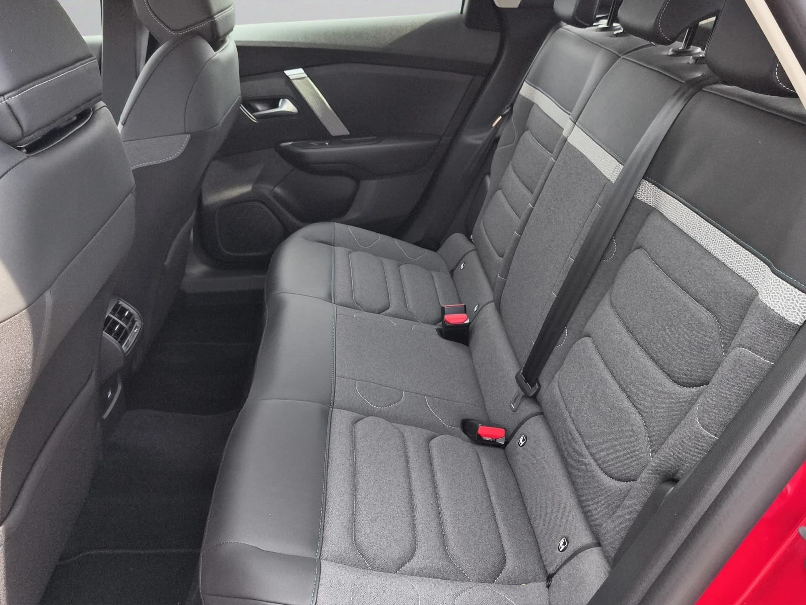 Citroen C4 PLUS Petrol 130 Manual E6//2408144, снимка 12 - Автомобили и джипове - 54960358