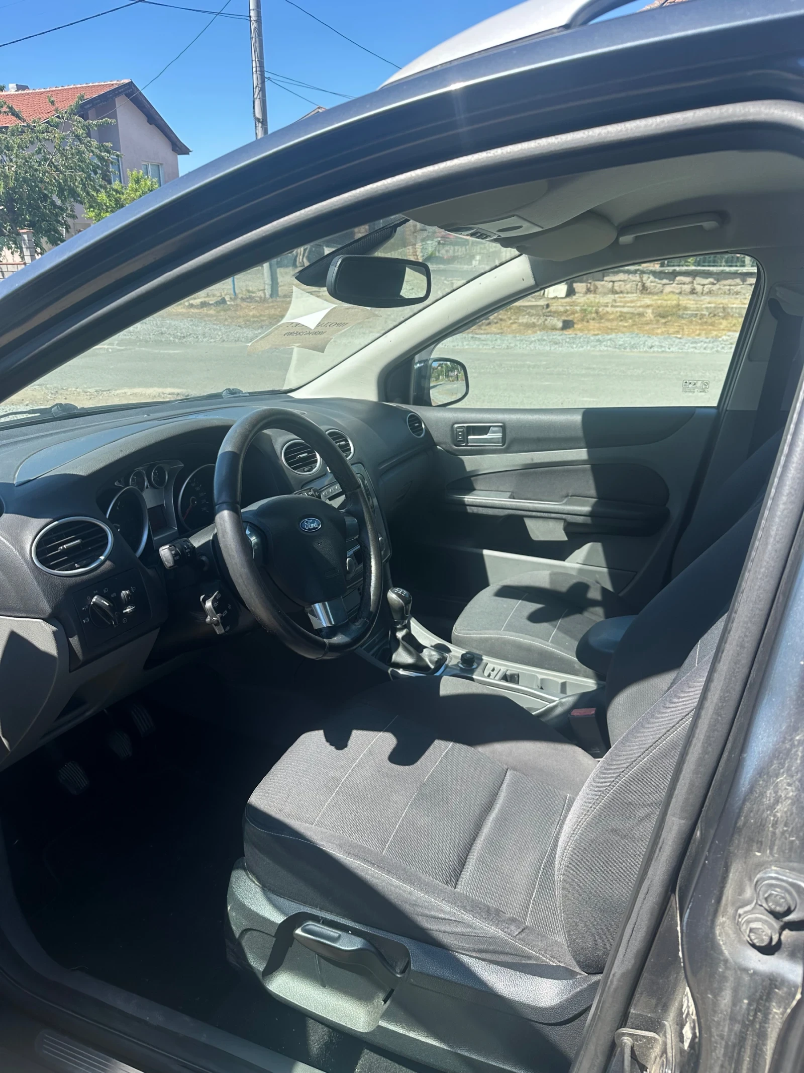 Ford Focus 1.6 TDCi, снимка 9 - Автомобили и джипове - 54977880