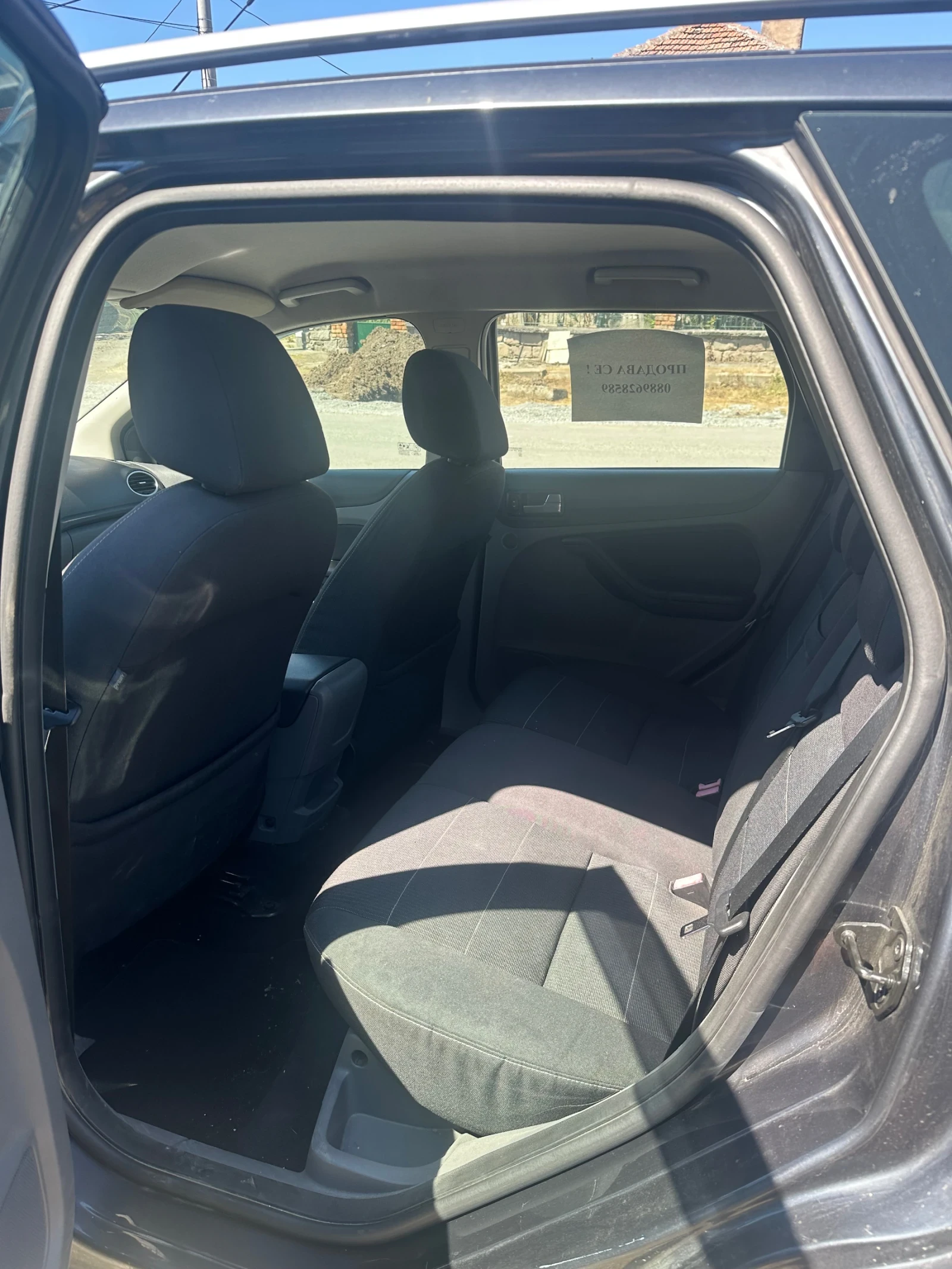 Ford Focus 1.6 TDCi, снимка 10 - Автомобили и джипове - 54977880