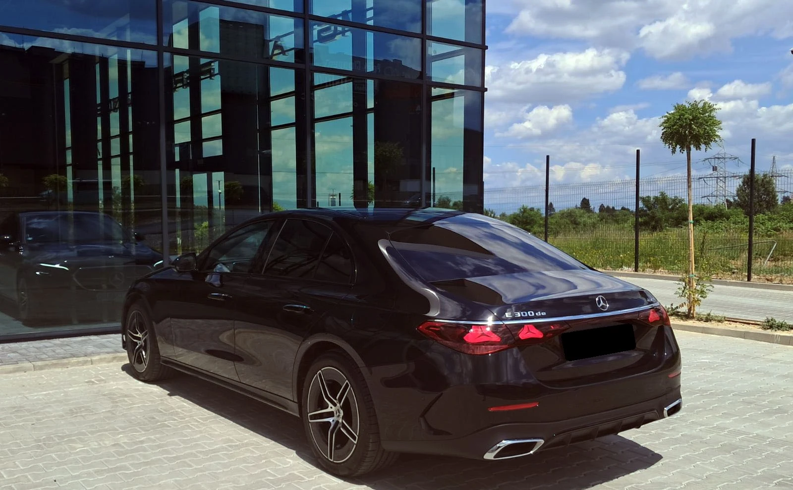 Mercedes-Benz E 300 de 4Matic AMG Line = MGT Select 2 = �������� | Mobile.bg � ����������� 5