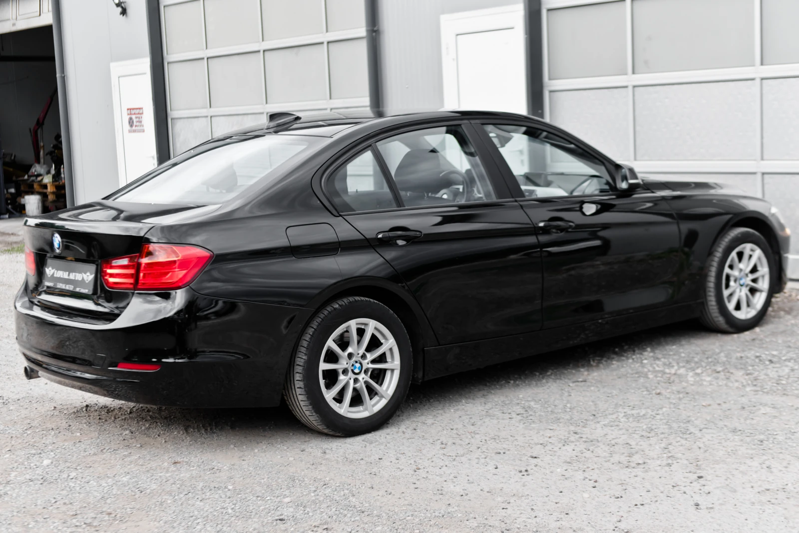 BMW 320 ТОП* 184кс* 8zf* Германия* , снимка 8 - Автомобили и джипове - 55429863