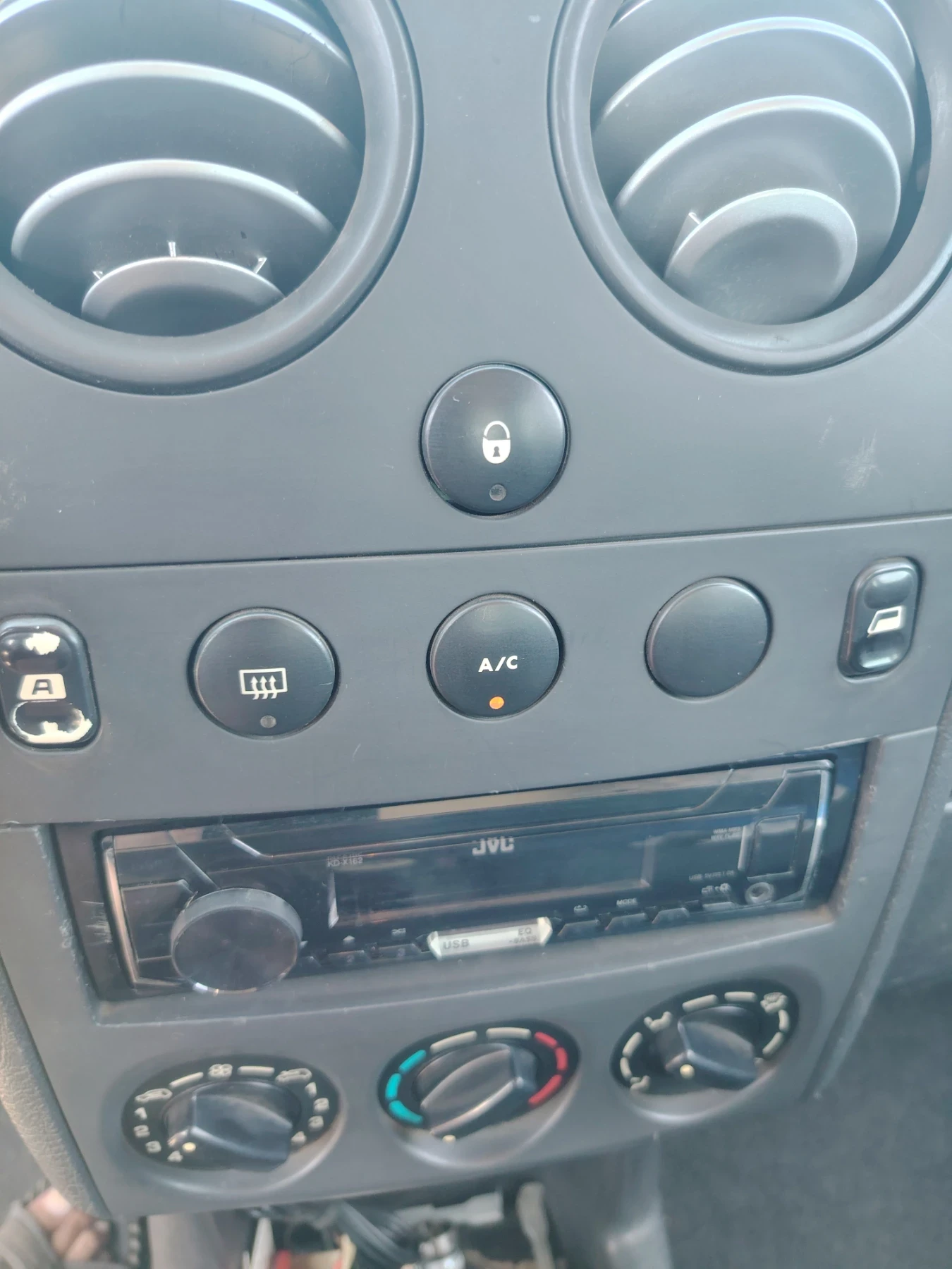 Citroen Berlingo, снимка 11 - Автомобили и джипове - 55681534