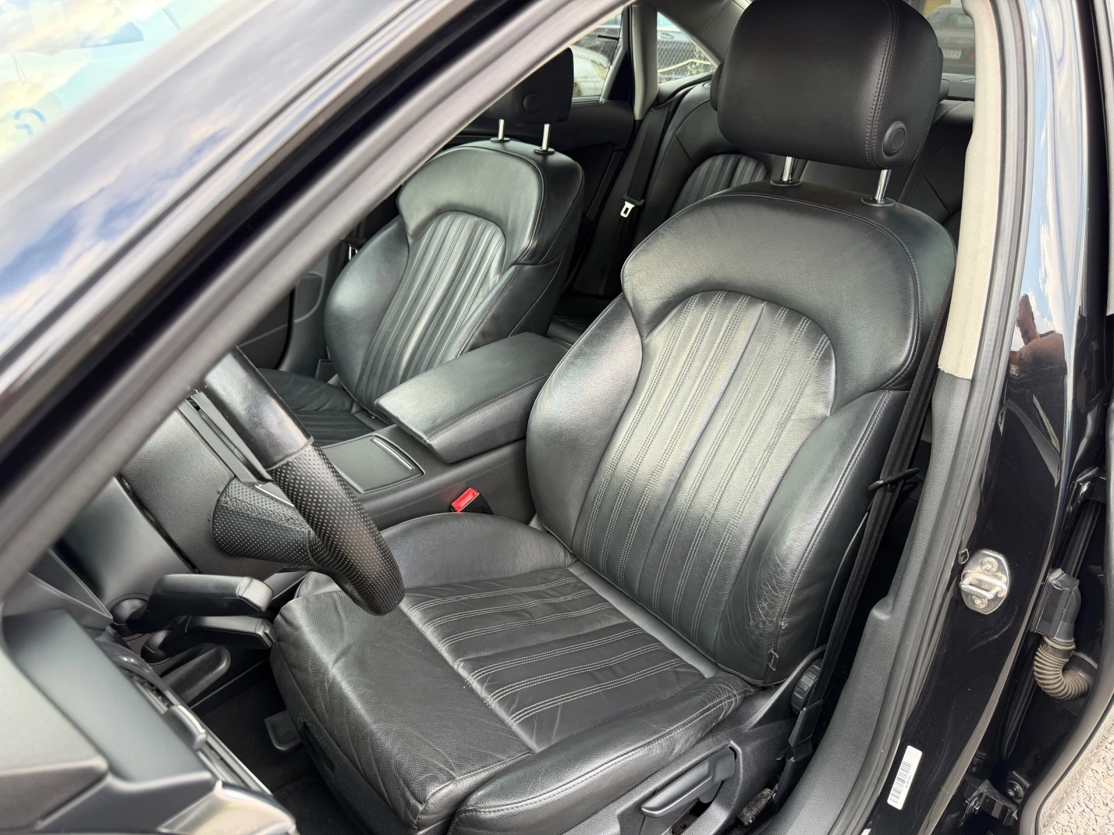 Audi A6 3.0TDI* КОЖА* ПОДГРЕВ* САМОПАРКИРАНЕ, снимка 9 - Автомобили и джипове - 55771537