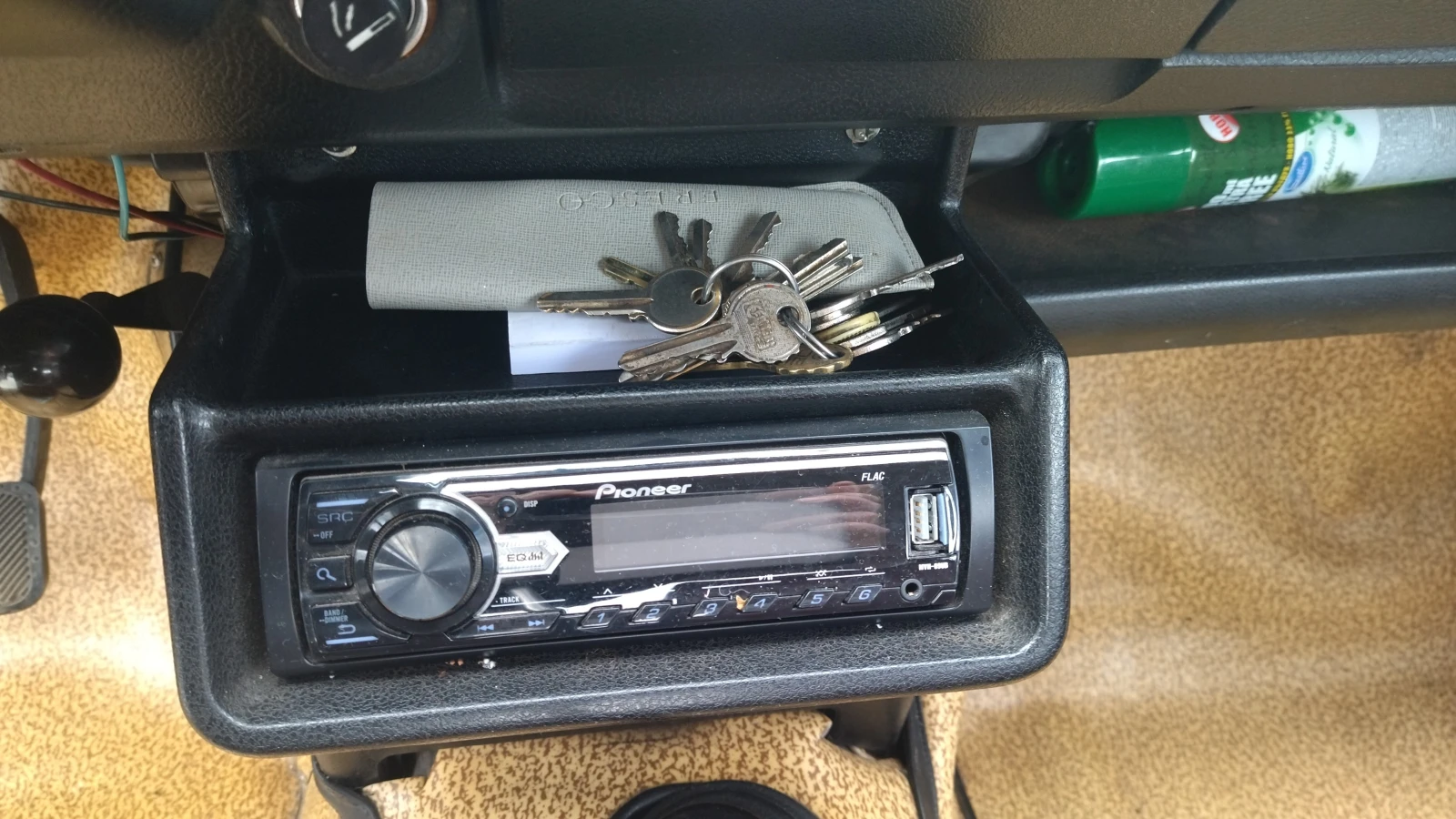 Lada 2105, снимка 12 - Автомобили и джипове - 55772171