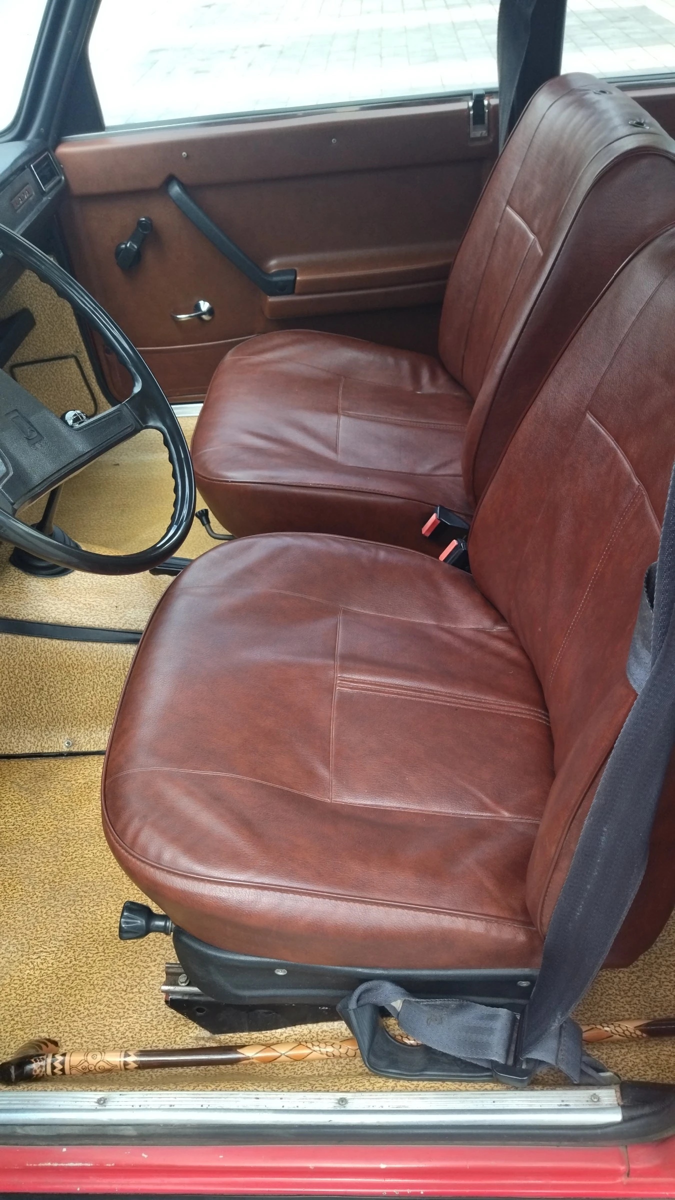 Lada 2105, снимка 13 - Автомобили и джипове - 55772171
